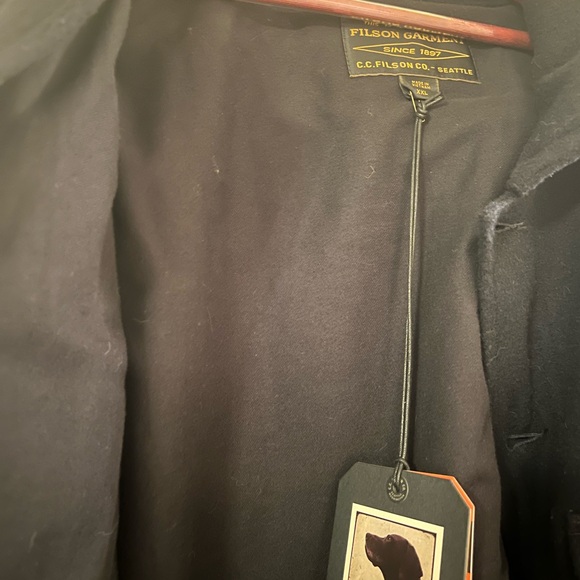 Filson Men's Dark Jacket with Hood - Picture 8 of 9